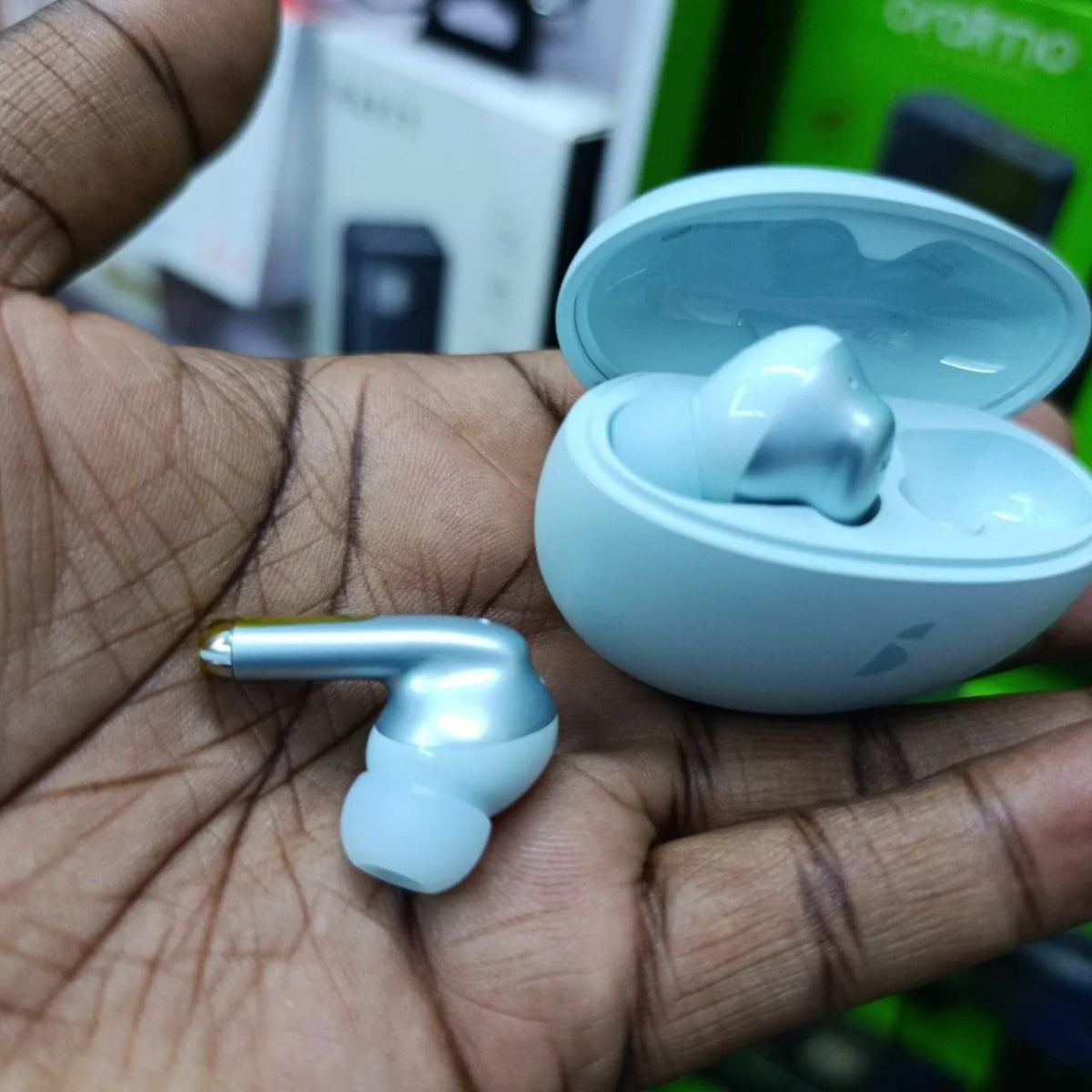 Neo Tech Accessories Itel BudsGo (IEW-64)