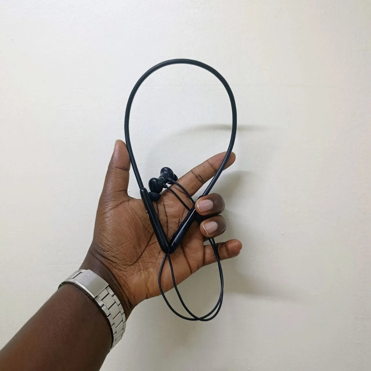 Itel N63 Wireless Neckband Earphones | 10mm Extra Bass, 13-Hour Battery & IPX5 Sweatproof